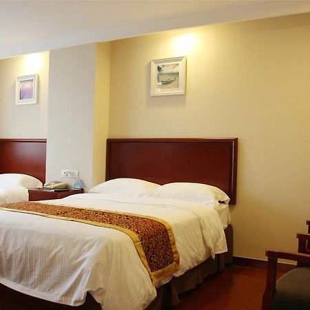 Greentree Inn Jiangsu Wuxi Jiangyin Zhouzhuang Shiji Avenue Business Hotel Bagian luar foto