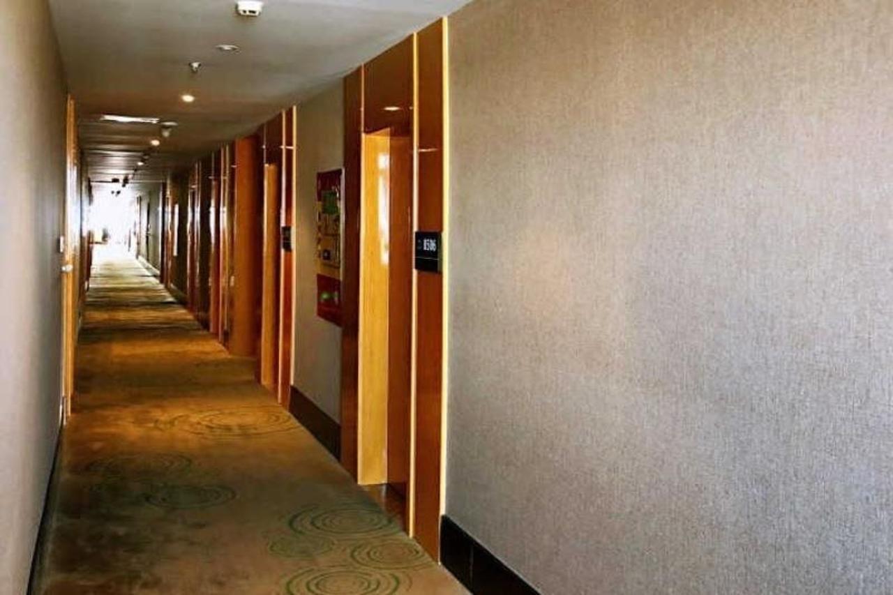 Greentree Inn Jiangsu Wuxi Jiangyin Zhouzhuang Shiji Avenue Business Hotel Bagian luar foto