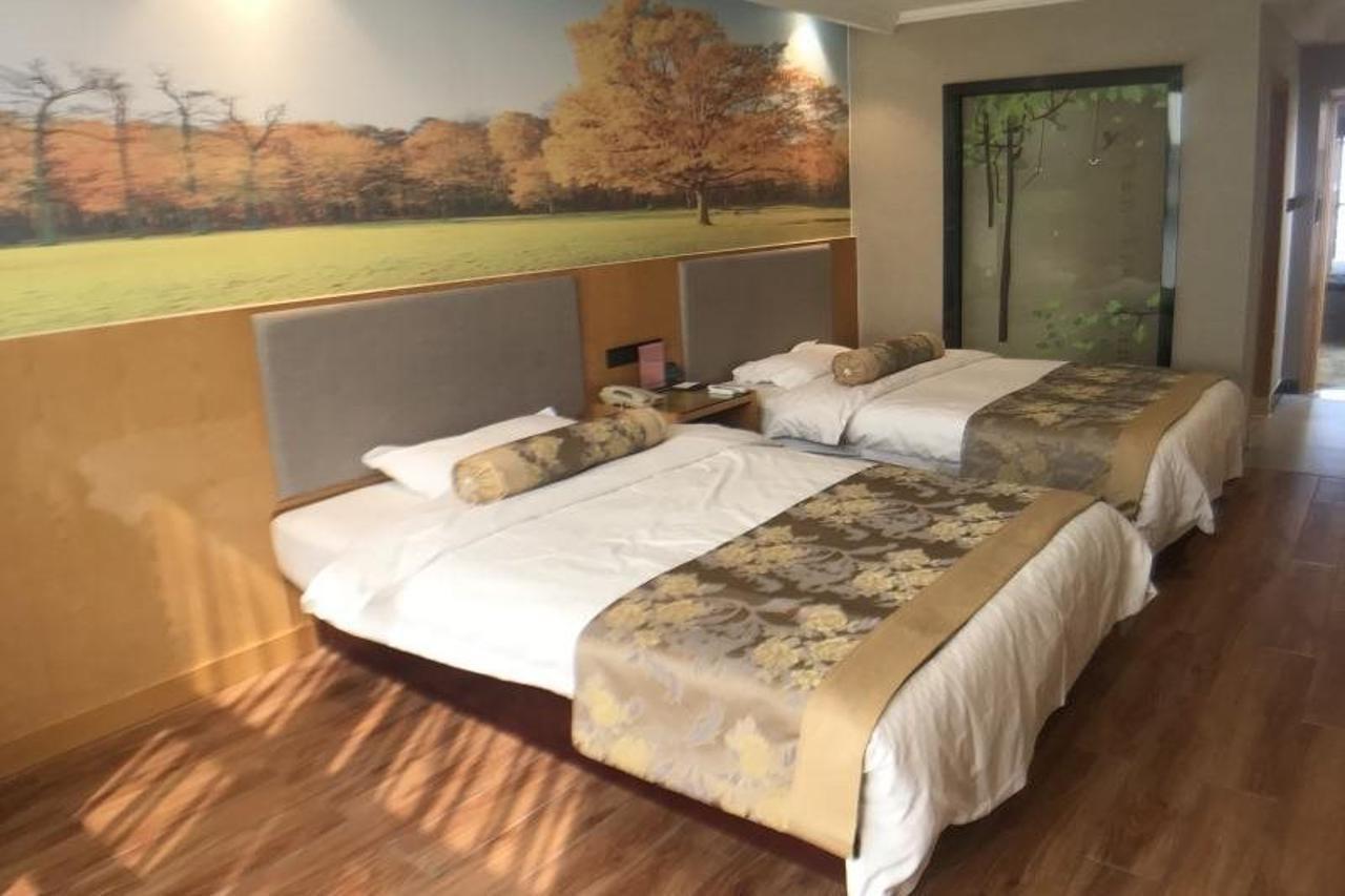 Greentree Inn Jiangsu Wuxi Jiangyin Zhouzhuang Shiji Avenue Business Hotel Bagian luar foto