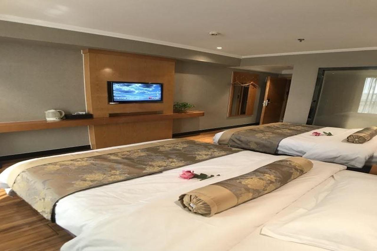 Greentree Inn Jiangsu Wuxi Jiangyin Zhouzhuang Shiji Avenue Business Hotel Bagian luar foto